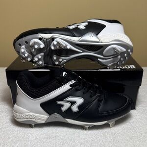 Ringor Elite Spike PTT Black-White Women’s Pitching Toe Metal Cleats (New)